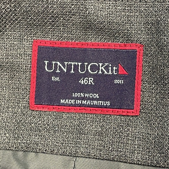 Untuckit Wrinkle Resistant Palazzo Sport Coat Blazer Gray Wool Sz 46R - Picture 11 of 15